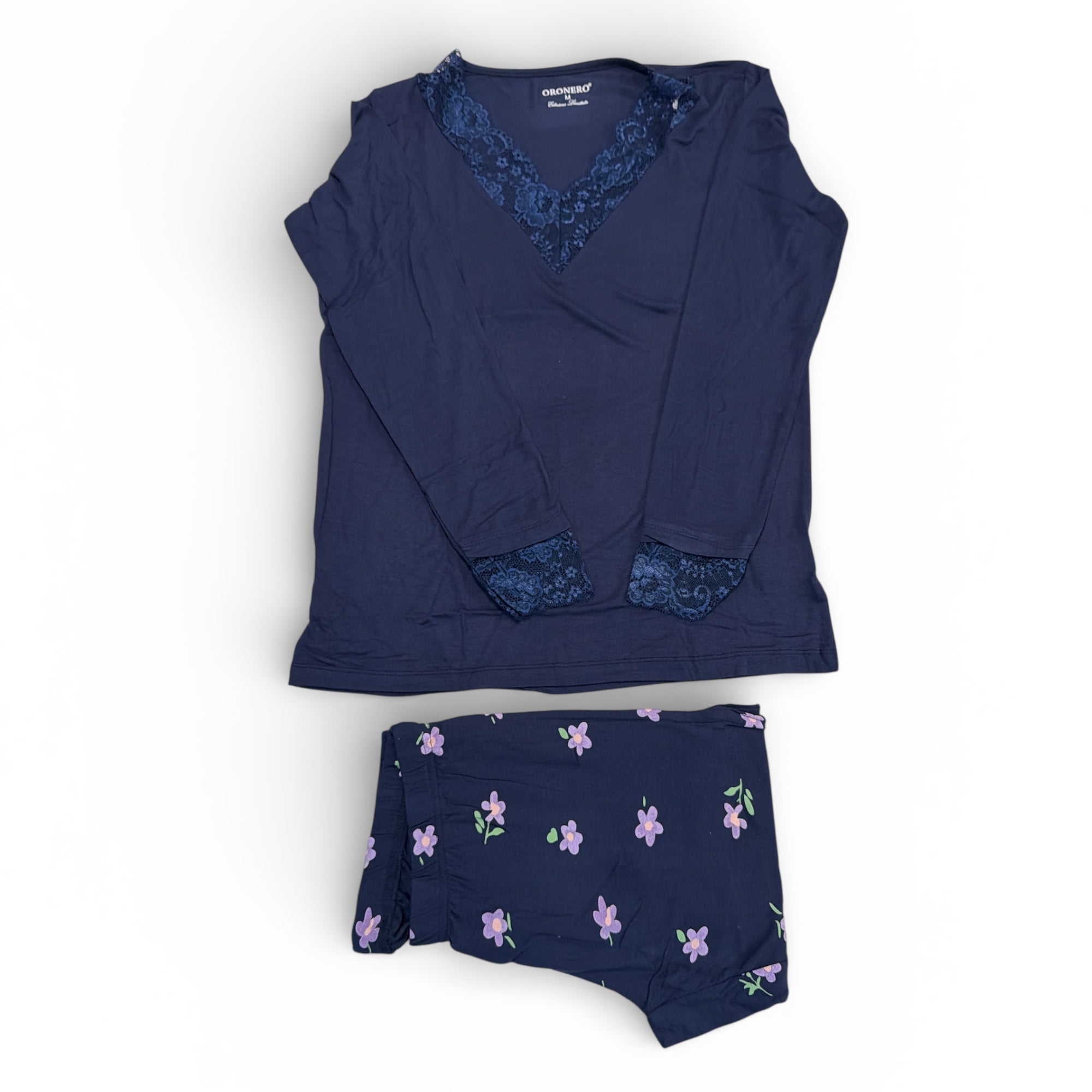 Pigiama Donna Lungo in Viscosa e Modal Scollo V in Pizzo Oronero Art.ODLE23 - Boutique dell'Intimo e del Neonato